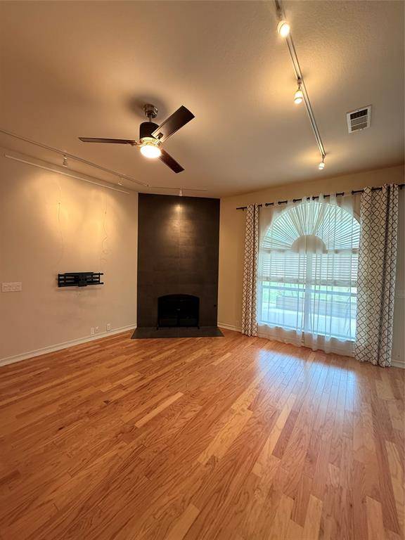 1036 Wagon Trail Drive, Little Elm, TX 75068