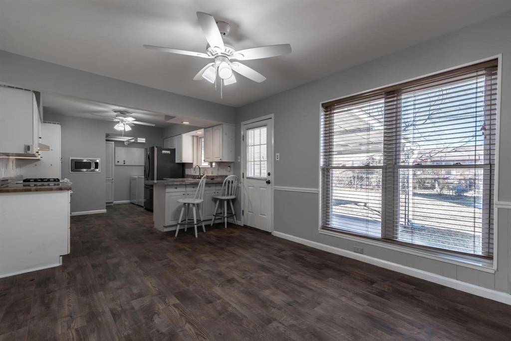 12118 Brisbane Avenue, Farmers Branch, TX 75234