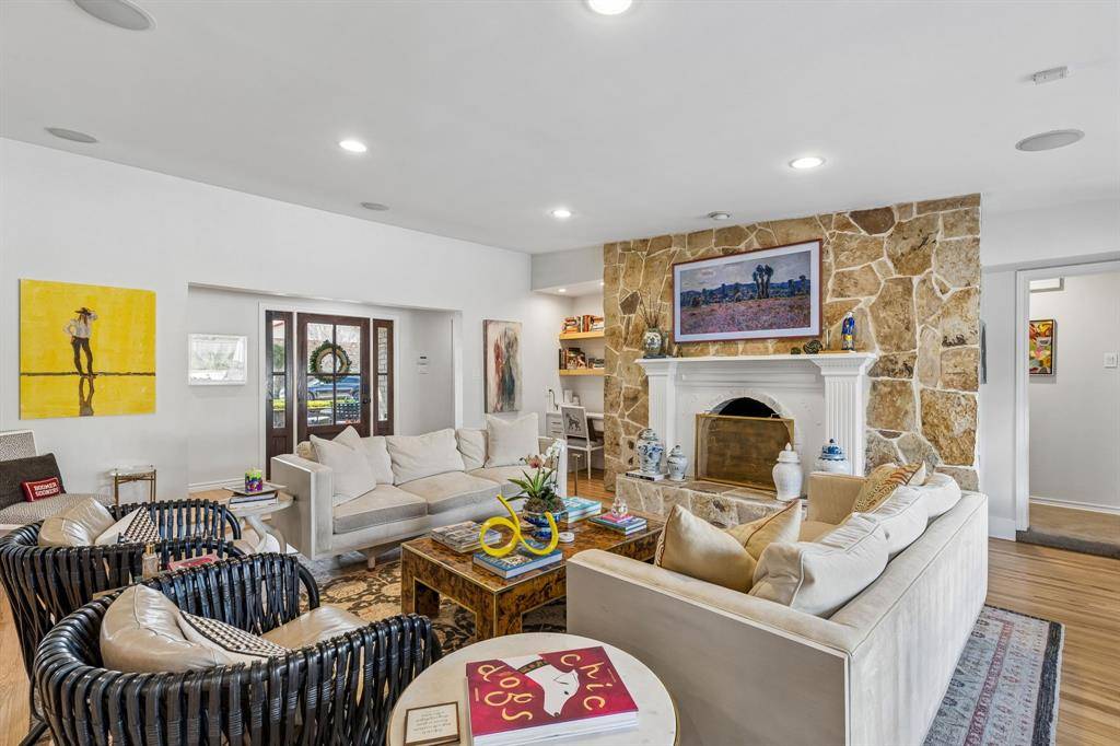 7616 Tory Sound Drive, Dallas, TX 75231