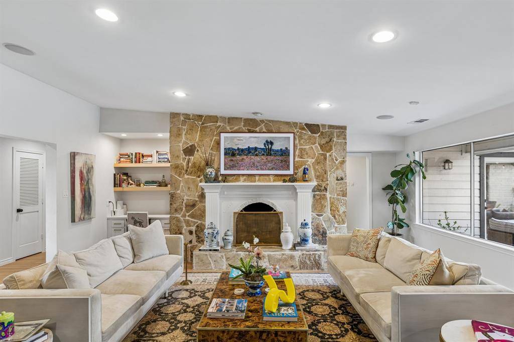 7616 Tory Sound Drive, Dallas, TX 75231