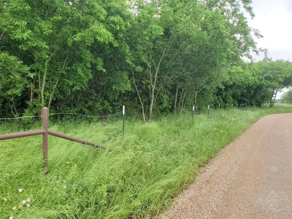 112 Hcr-2221, Aquilla, TX 76622