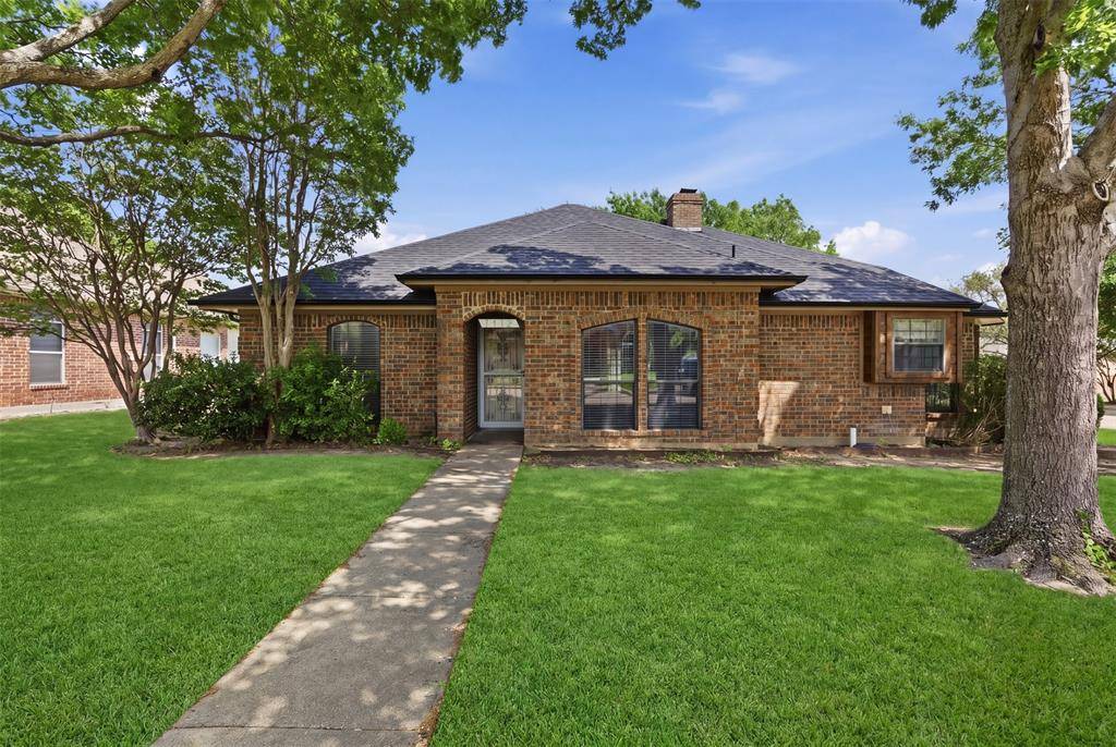 1712 Colonial Court, Prosper, TX 75078