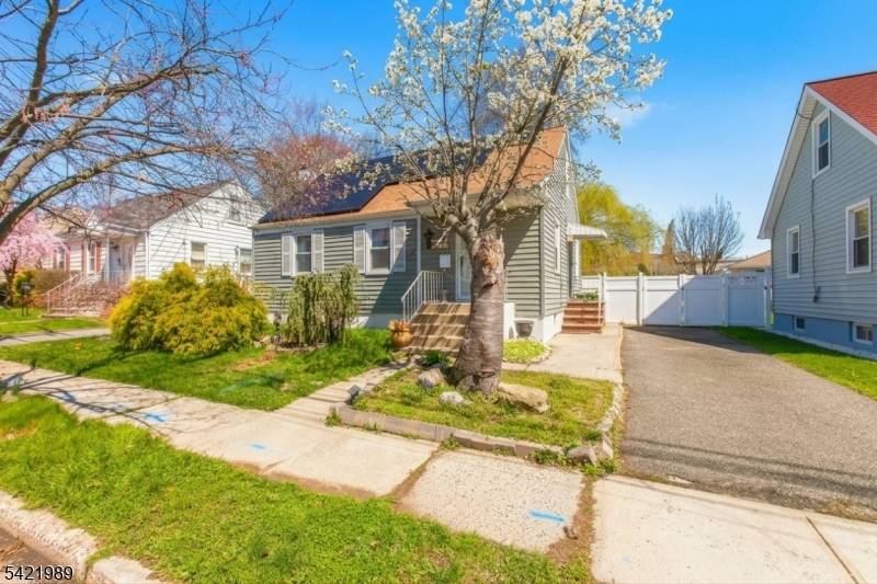 238 Bradford Ave, Linden City, NJ 07036