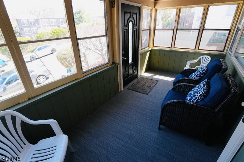 58 William St, Dover Town, NJ 07801