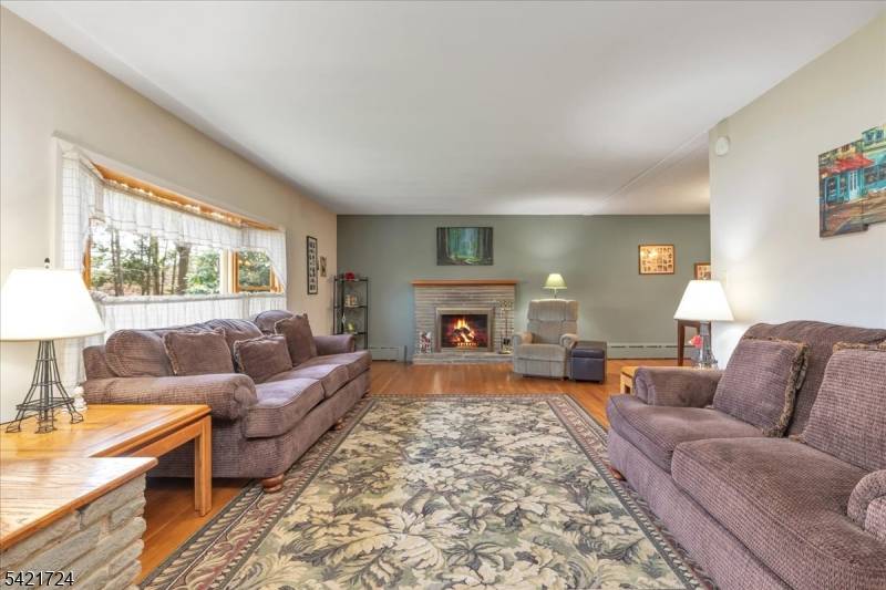 58 Wilson Road, Franklin Twp., NJ 08873