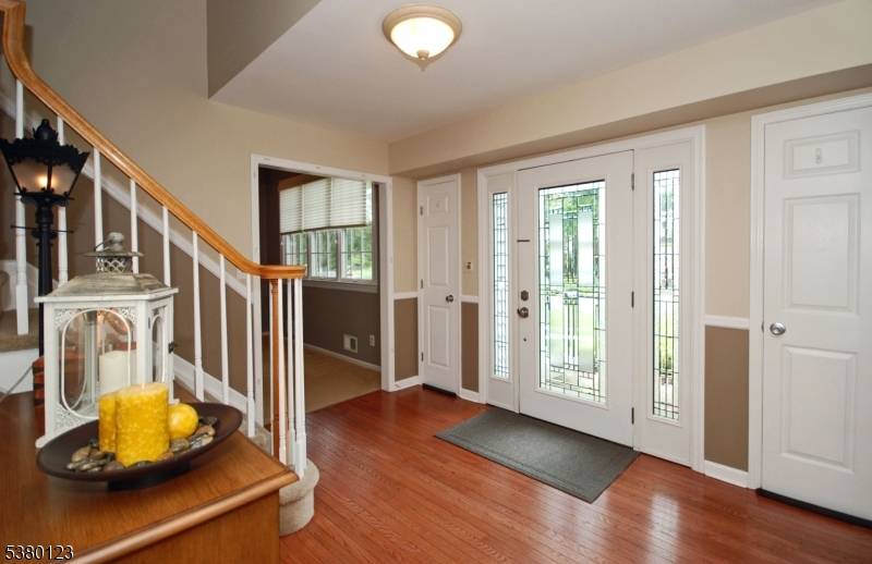 32 Peterson Rd, Hillsborough Twp., NJ 08844