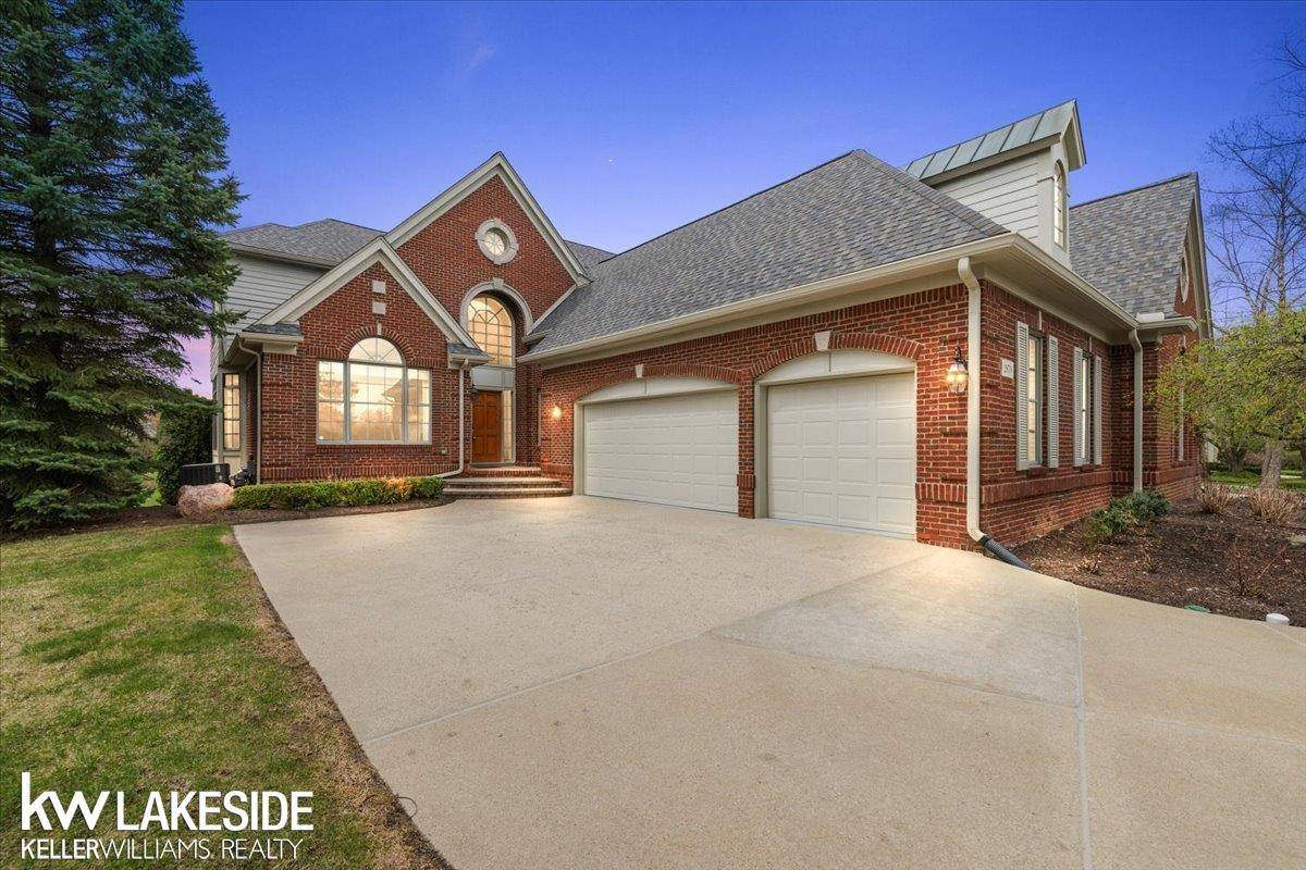 2879 Hastings CT, Oakland Twp, MI 48306