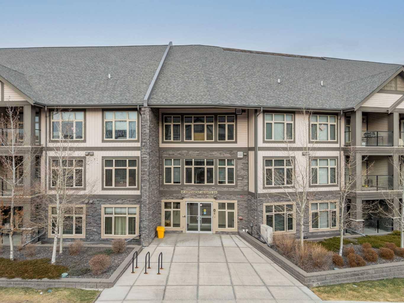 45 Aspenmont HTS SW #306, Calgary, AB T3H 0E6