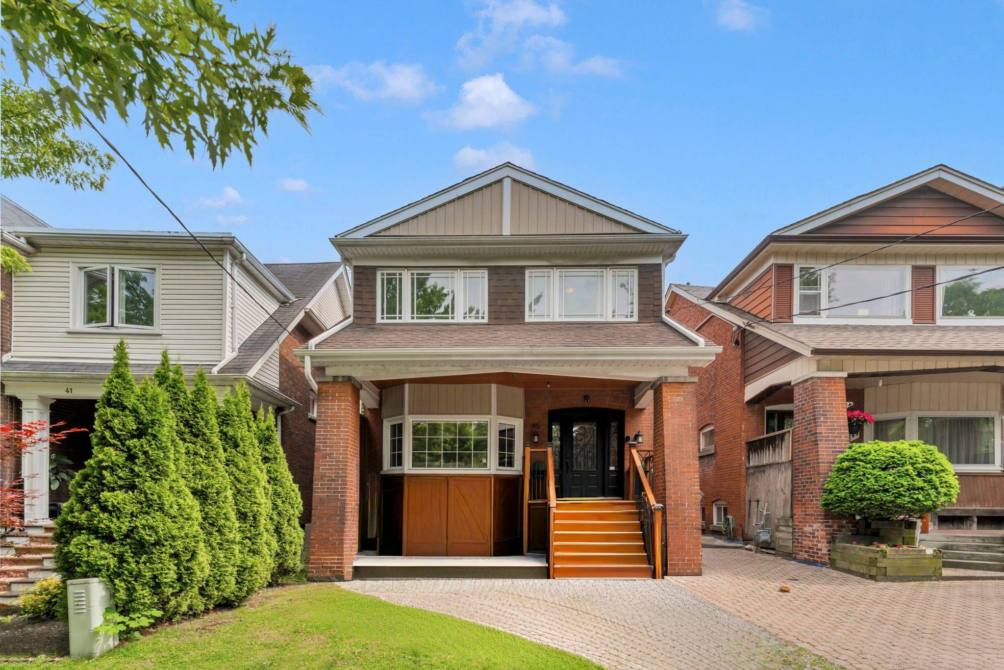 45 Briar Hill AVE, Toronto C04, ON M4R 1H7