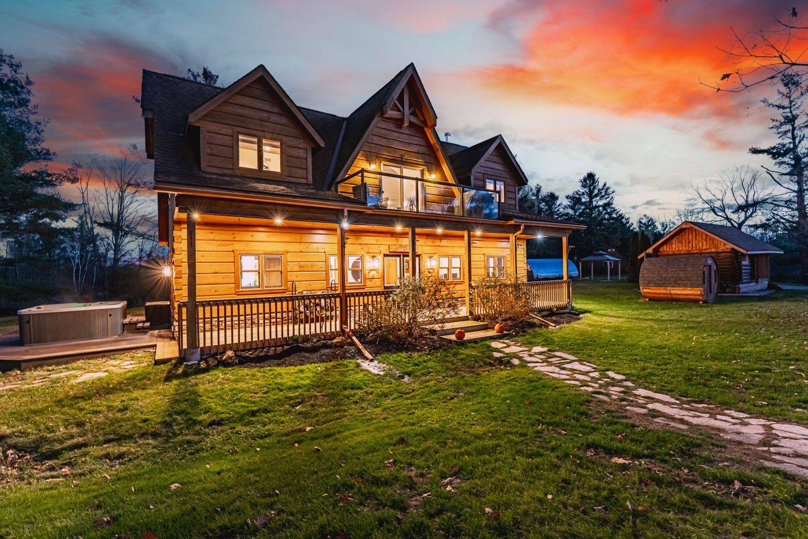 2504 Fairgrounds RD, Ramara, ON L0K 2B0