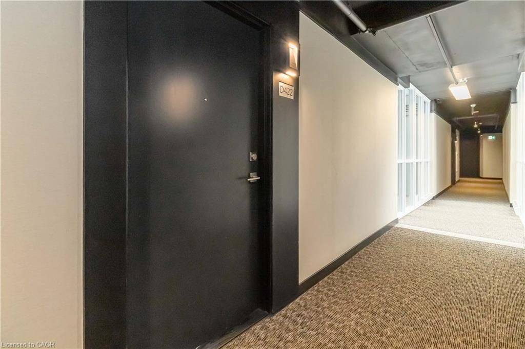 5220 Dundas ST #D422, Burlington, ON L7L 0J4