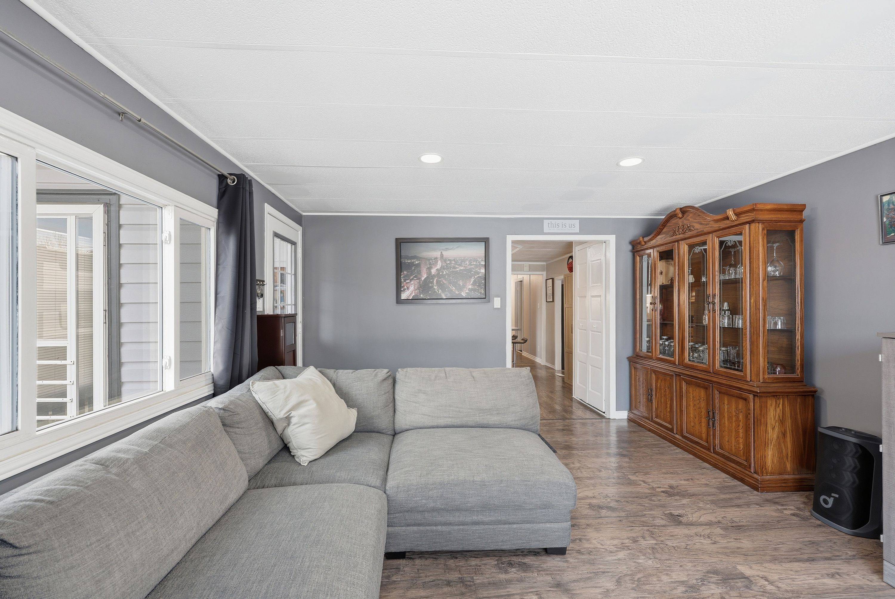 9 Patterson BLVD, Rideau Lakes, ON K0G 1E0