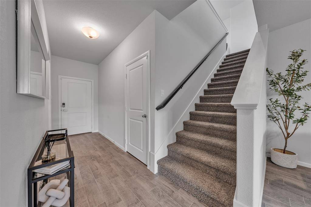 1812 Gibsonville Drive, Fort Worth, TX 76108