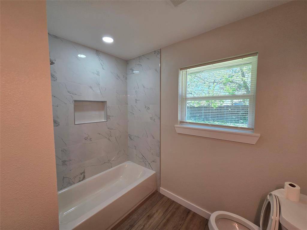 501 White Street, Whitesboro, TX 76273