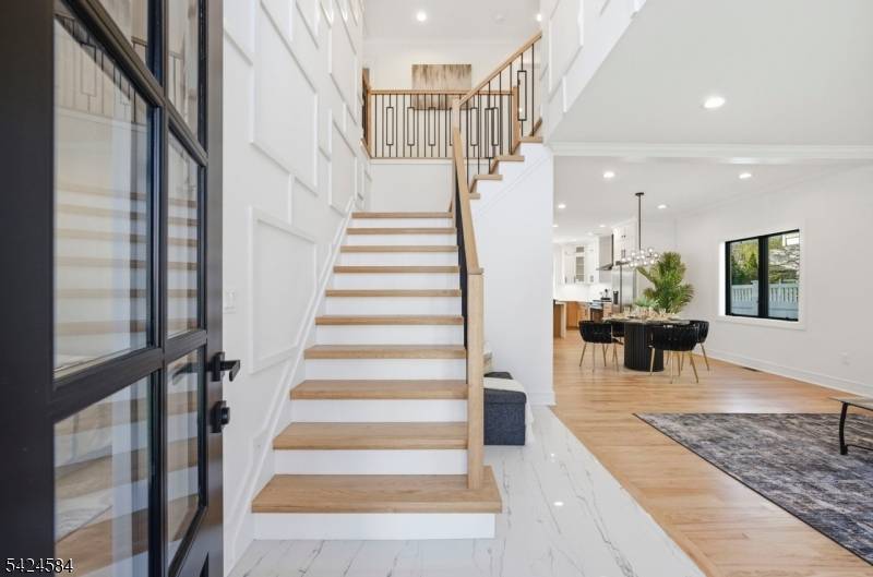 171 Edison St, Clifton City, NJ 07013