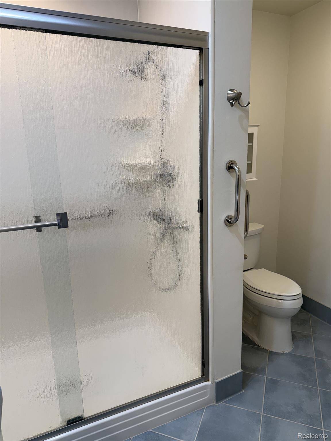 4040 Greenleaf CIR #110, Kalamazoo, MI 49008