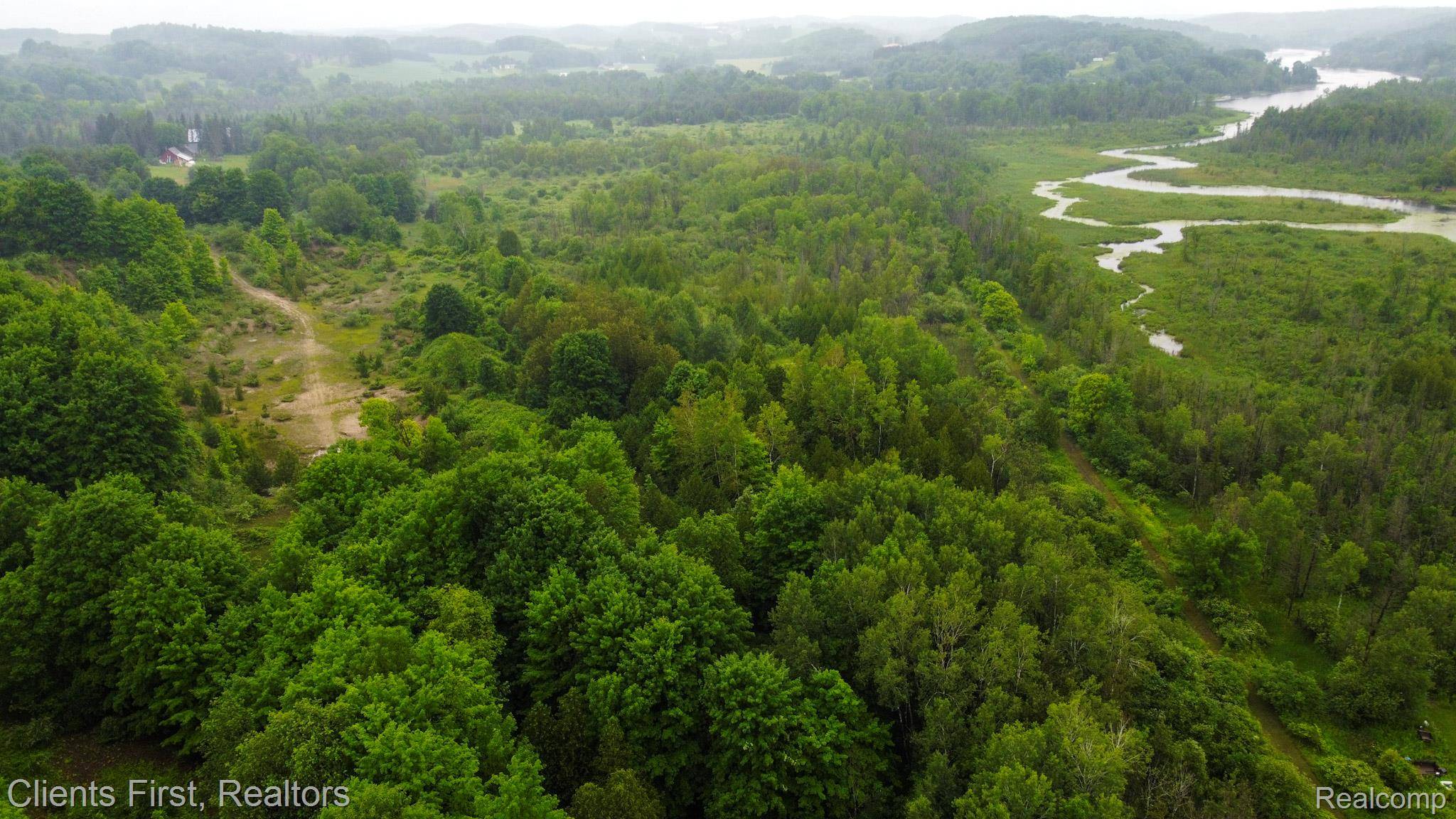 000 Veldkamp RD, Central Lake Township, MI 49622