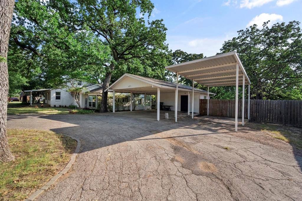 1512 Cardinal Road, Mansfield, TX 76063