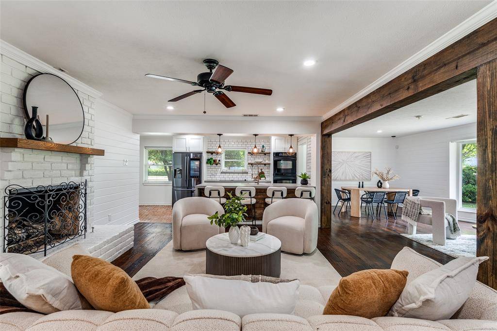 10008 Tim Tam Circle, Dallas, TX 75229