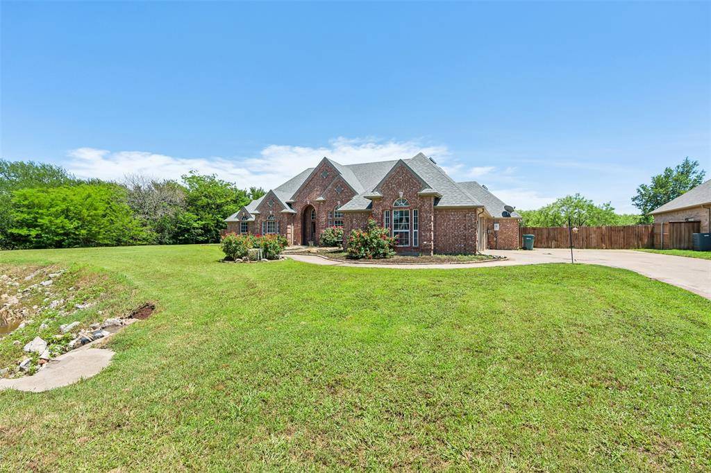 3045 Preston Club Drive, Sherman, TX 75092