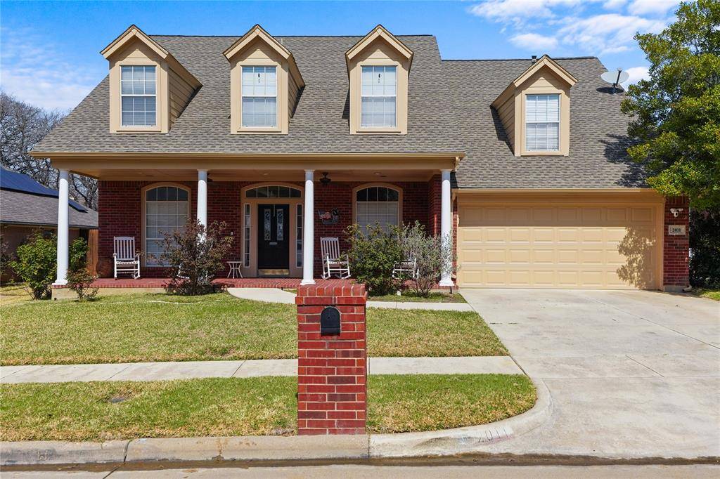 2011 Brianna Lane, Arlington, TX 76001
