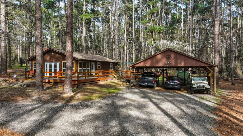 1048 W Holly Trail, Hawkins, TX 75765