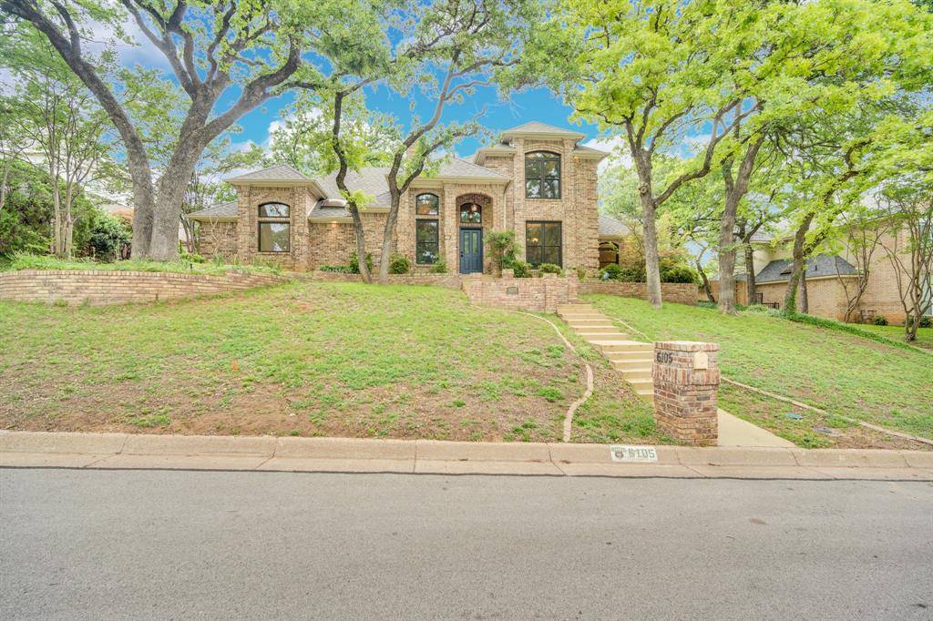 6105 Waterview Drive, Arlington, TX 76016