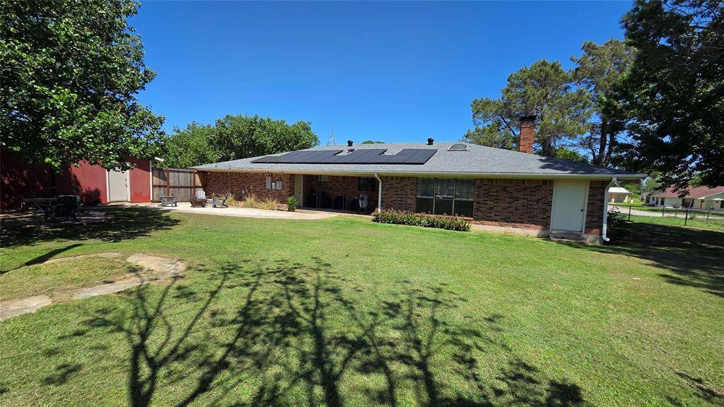 338 Travis Road, Decatur, TX 76234