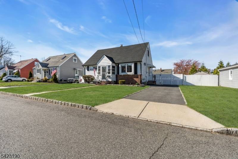 12 Overhill Rd, Belleville Twp., NJ 07109