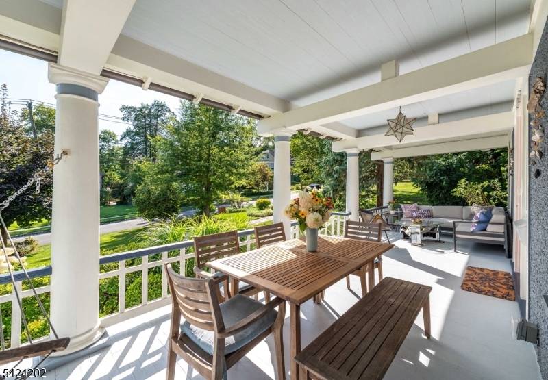 105 Durand Rd, Maplewood Twp., NJ 07040