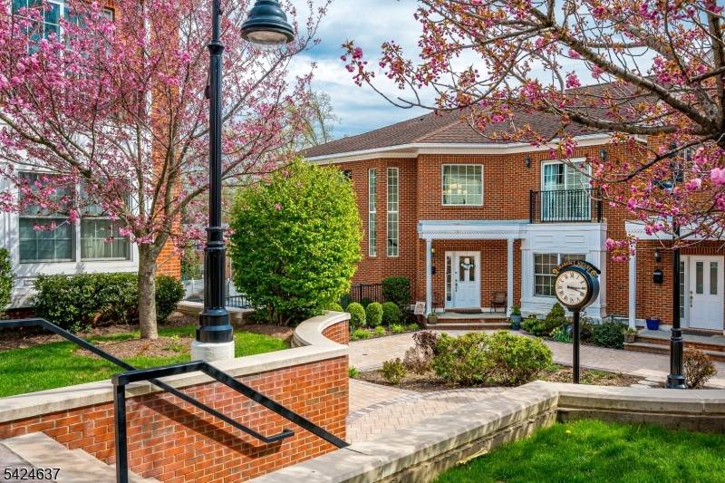 197A Amboy Ave, Metuchen Boro, NJ 08840