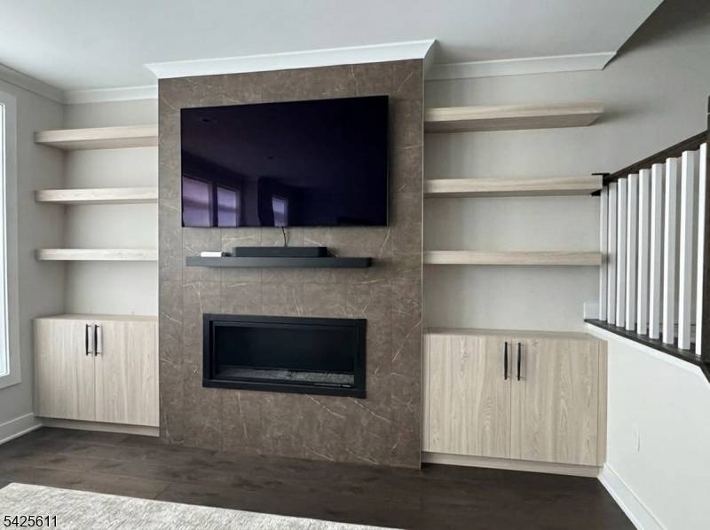 92 Cinnamon Dr, Upper Saddle River Boro, NJ 07458