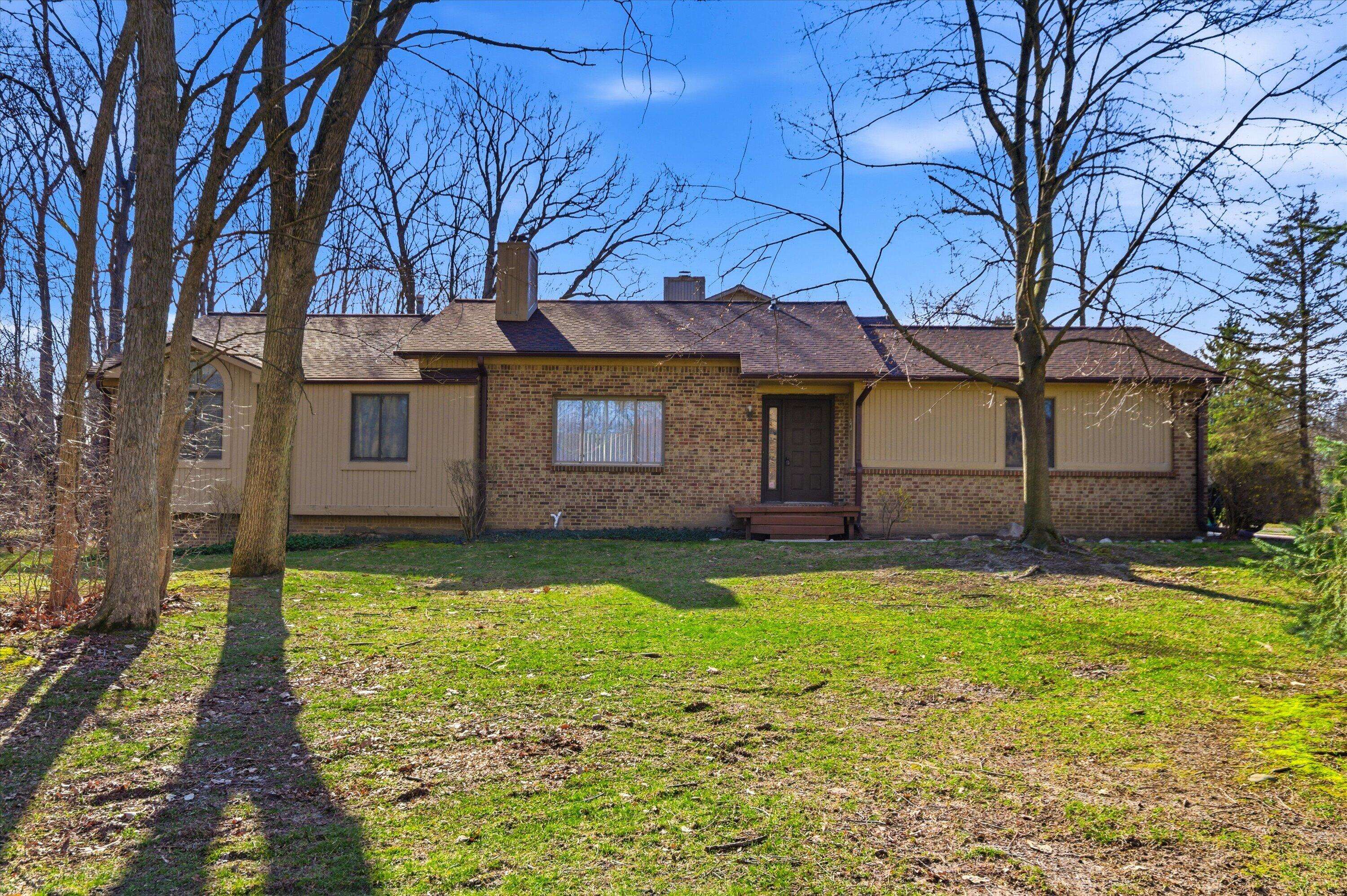 6241 Gatewood, Westbloomfieldchartertownship_oakland, MI 48322