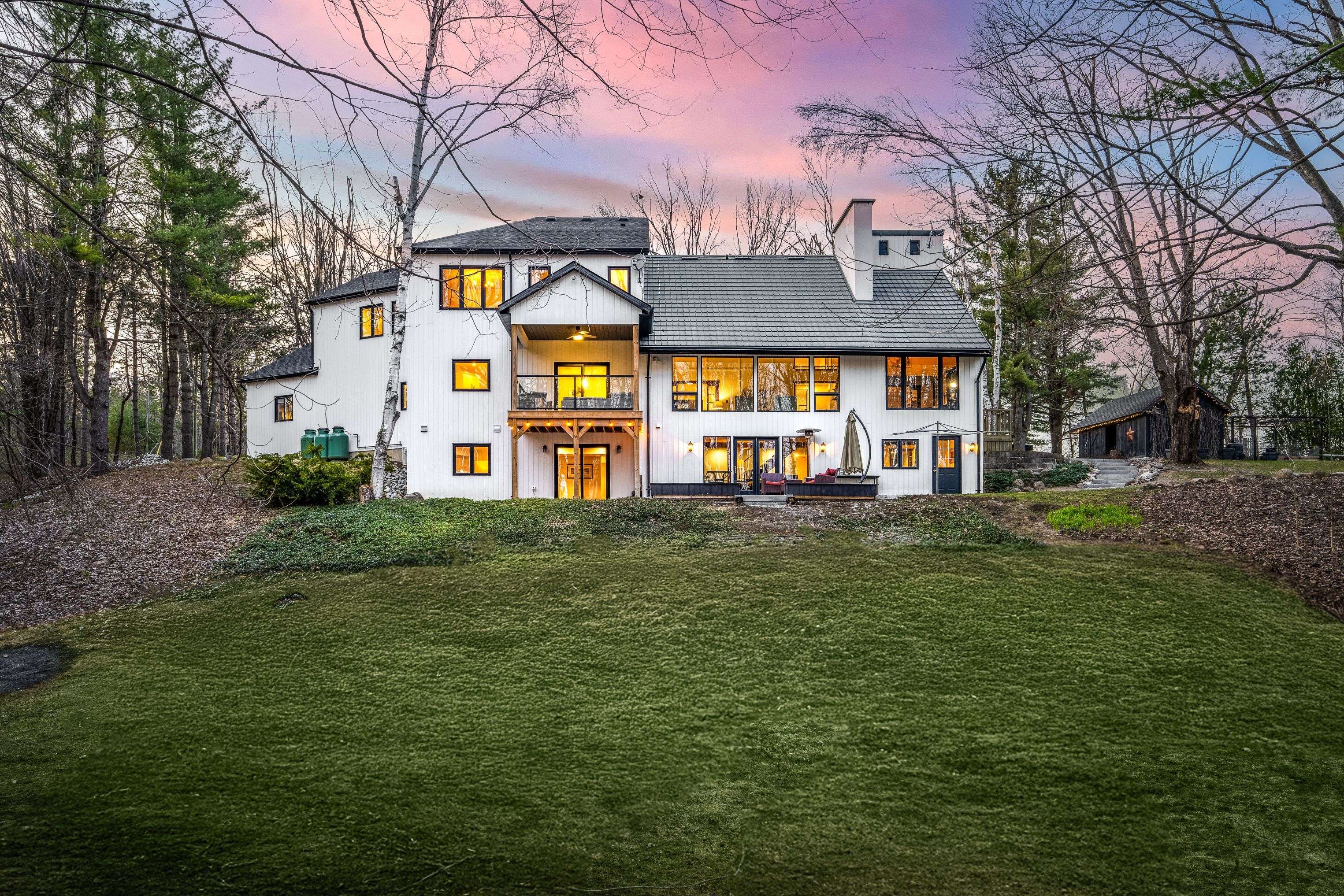 1359 Old Barrie RD E, Oro-medonte, ON L0L 1T0