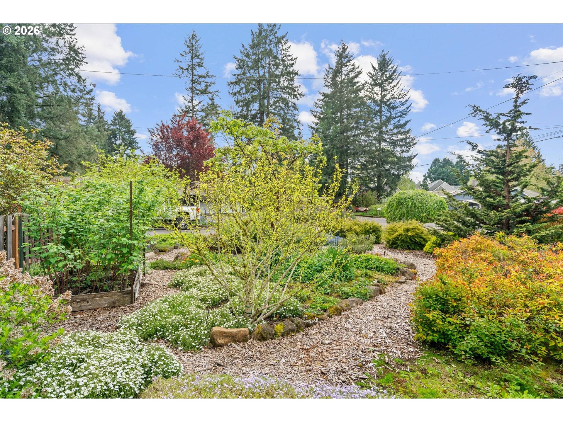 17555 DEEMAR WAY, Lake Oswego, OR 97035