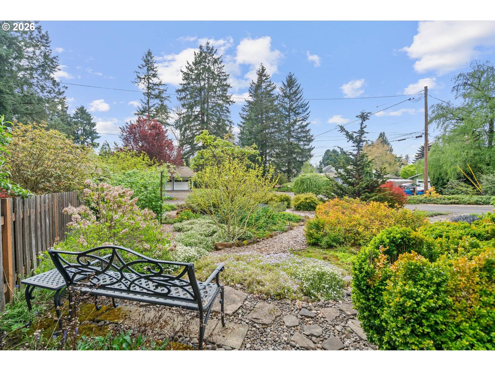 17555 DEEMAR WAY, Lake Oswego, OR 97035