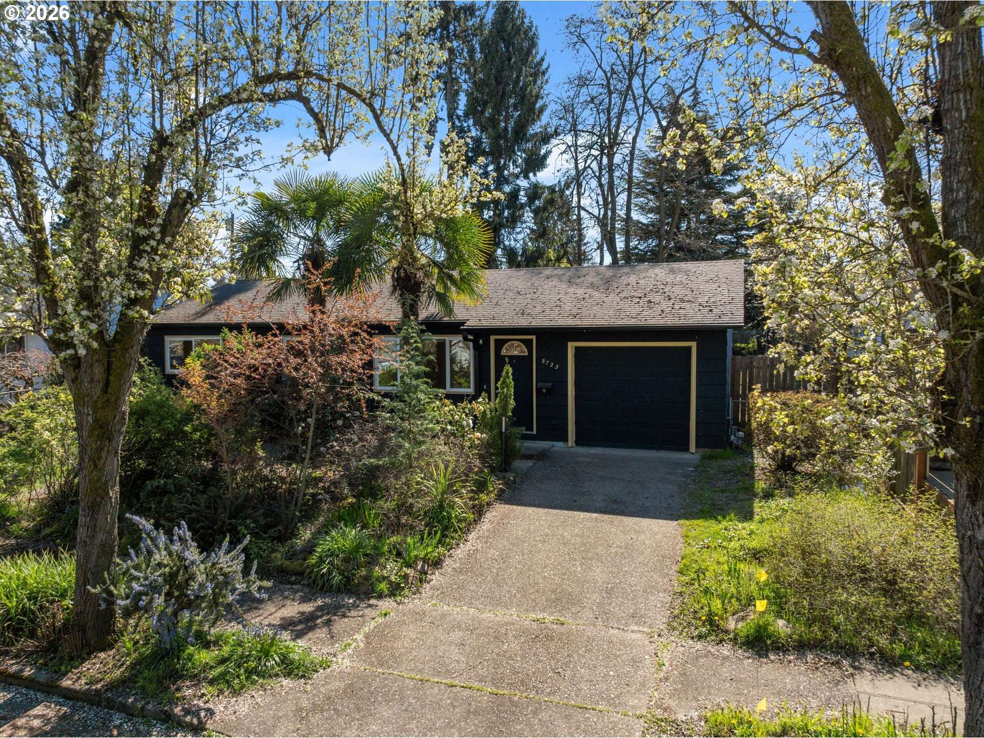 8723 N CHASE AVE, Portland, OR 97217