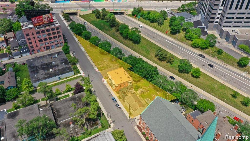 1450 6th ST #package, Detroit, MI 48226