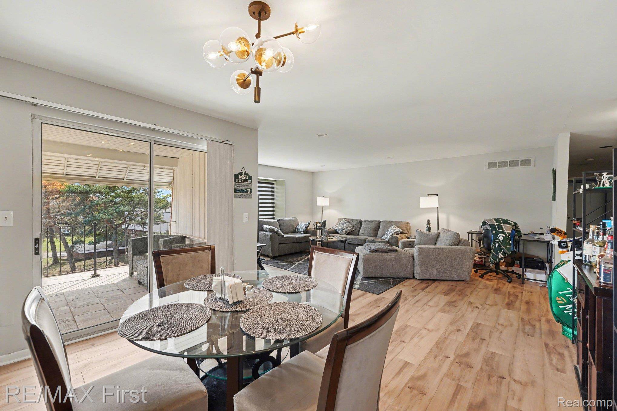 31120 Hunters DR #98, Farmington Hills, MI 48334