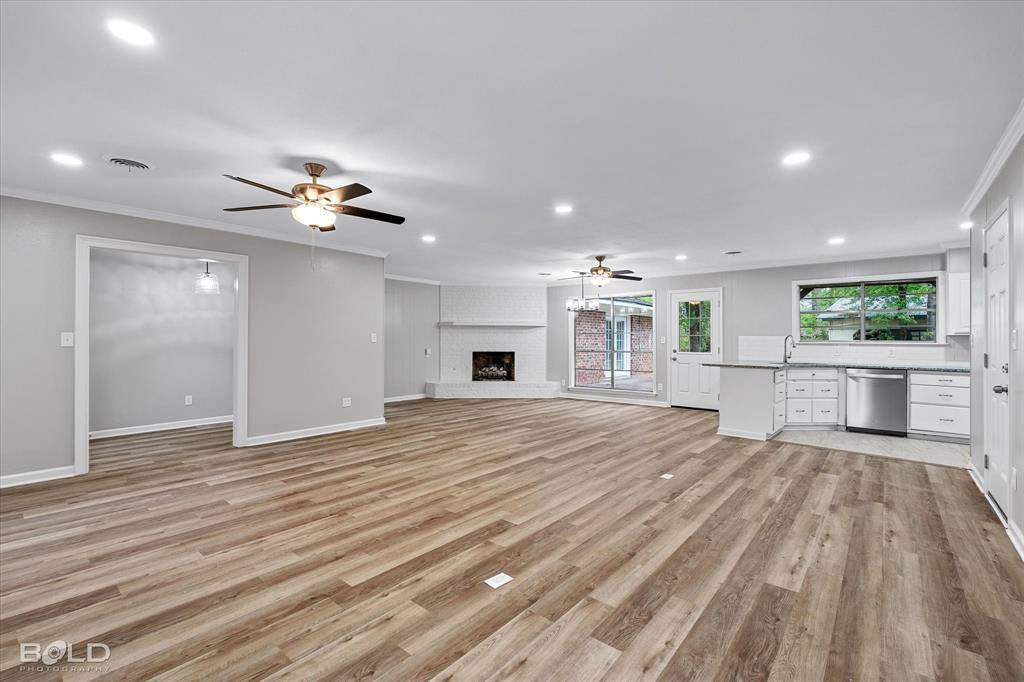 9471 Hemlock Circle, Shreveport, LA 71118
