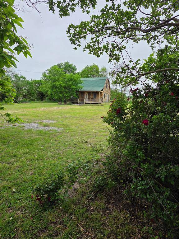 2628 S State Highway 121, Bonham, TX 75418