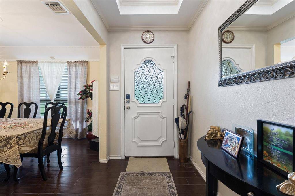 4525 Meadowview Drive, Mesquite, TX 75150