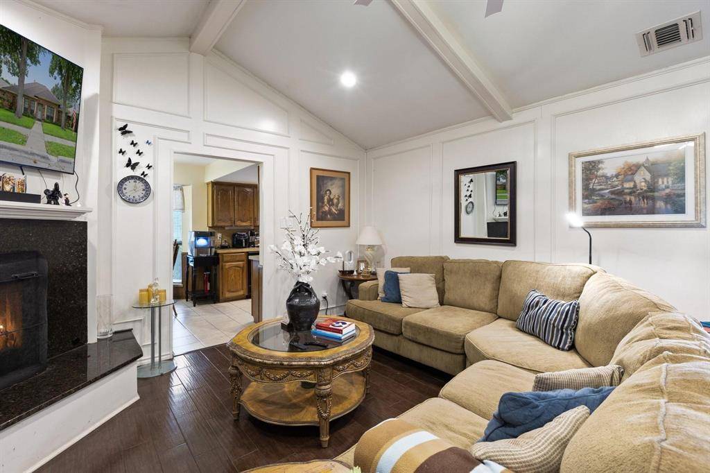 4525 Meadowview Drive, Mesquite, TX 75150