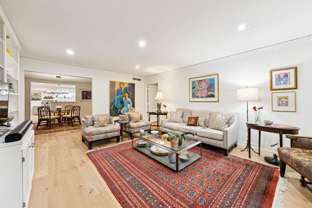 6227 Bandera Avenue #D, Dallas, TX 75225