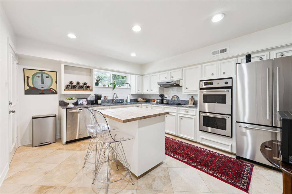 6227 Bandera Avenue #D, Dallas, TX 75225