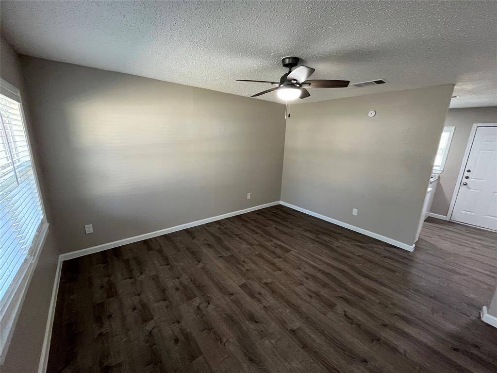 12508 Meadowcrest Lane, Balch Springs, TX 75180