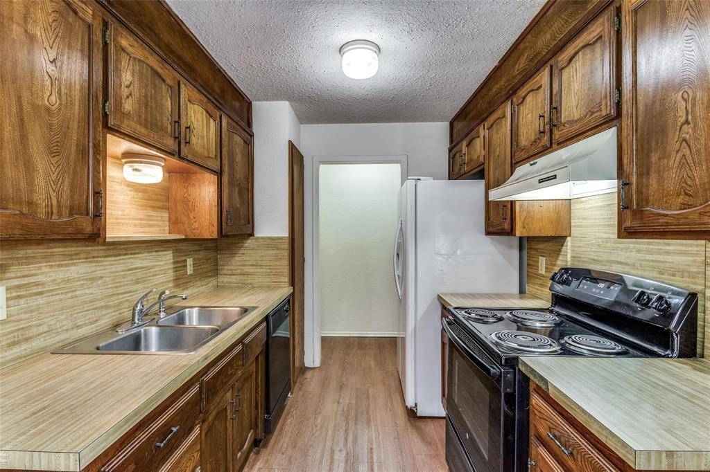 1140 Jameson Street #B, Weatherford, TX 76086