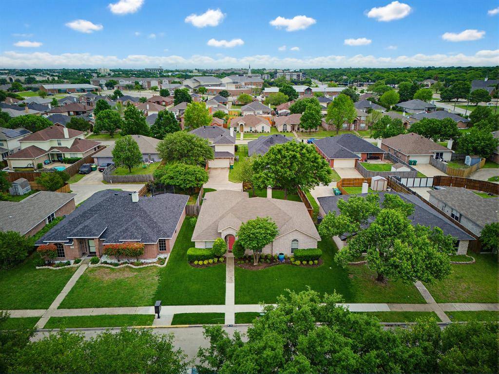 464 Maplegrove Road, Cedar Hill, TX 75104