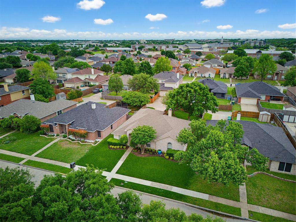 464 Maplegrove Road, Cedar Hill, TX 75104