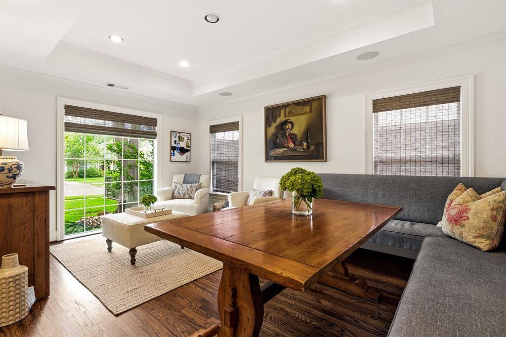 5023 W Purdue Street, Dallas, TX 75209